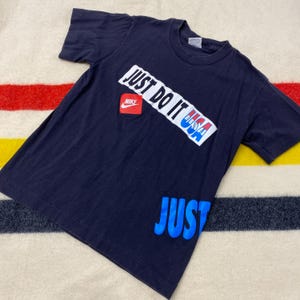 Sz S Youth 90s Nike Just Do It USA Kids Black T Shirt USA Made