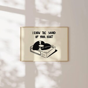 Retro Vintage Love Quote Print Minimalist Music Lover Poster Aesthetic Living Room Art Vinyl Record Feminine Wall Art Girly Digital Print