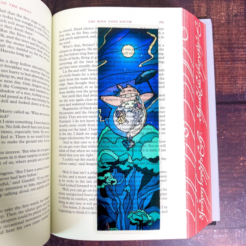 Totoro Stained Glass Bookmark, Studio Ghibli Bookmarks (Transparent Bookmark, Fantasy Book Reader Gift) bild 3