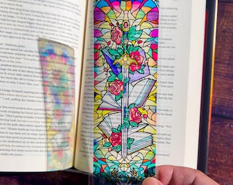 Throne of Glass Bookmark Goldryn Sword Stained Glass Bookmark, (Transparent Bookmark, Fantasy Book Reader Gift)