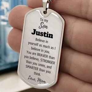 Collana con targhetta per cani personalizzata per mio figlio da mamma o papà, collana personalizzata per figlio, regalo di compleanno per figlio, idee regalo per laurea per figlio Dogtag