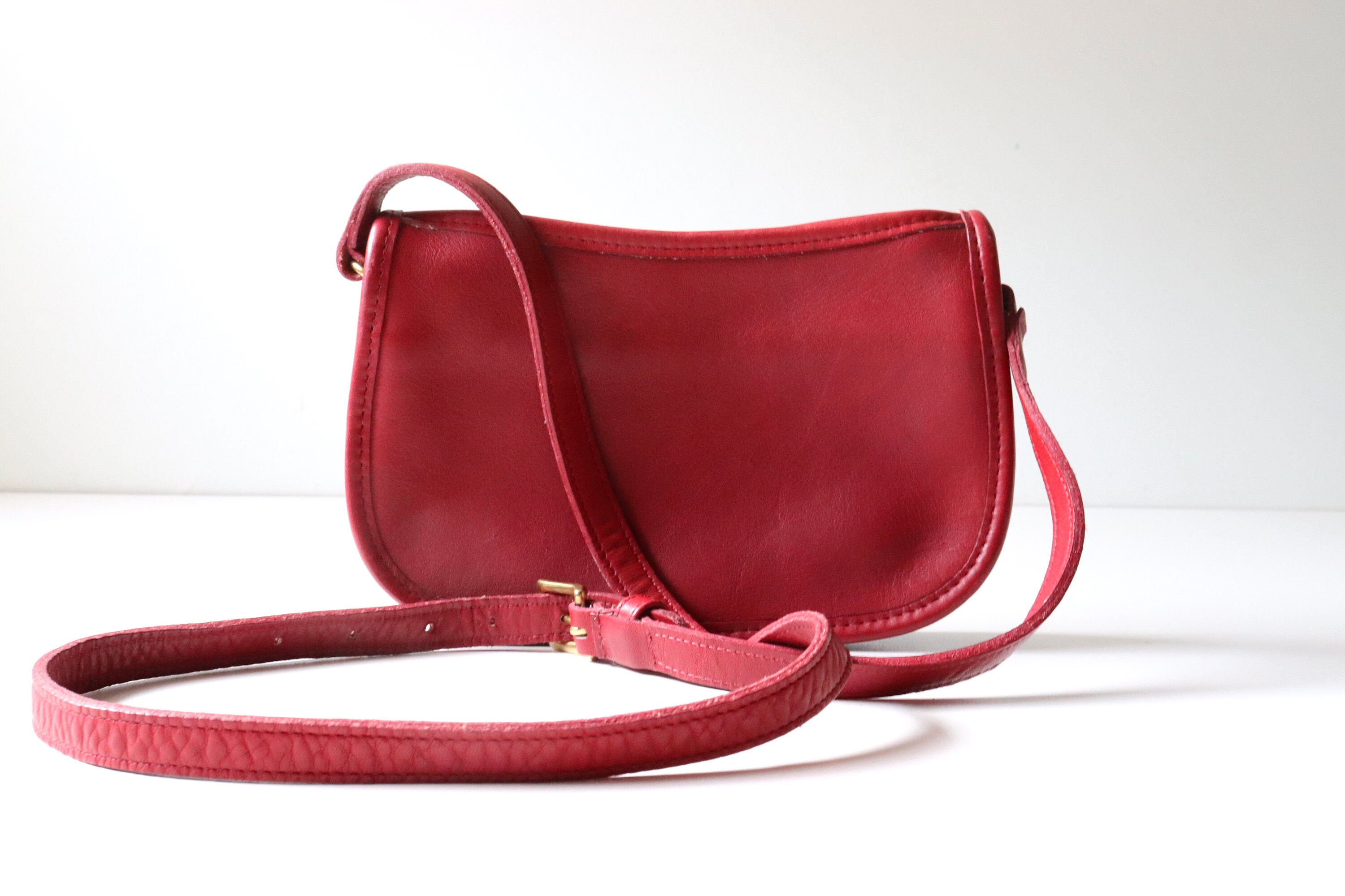 Vintage red cheap coach purse
