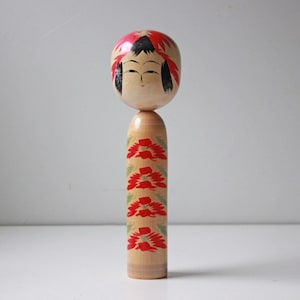 9.5&quot; tall Wood Japanese Kokeshi Doll, Traditional Naruko style 9.5&quot; tall, signed  --[B1]