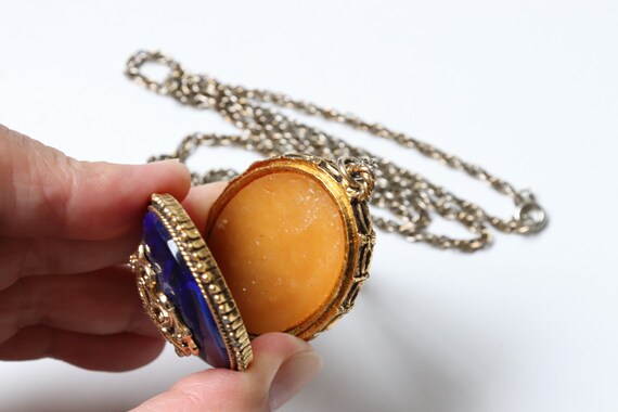 Max Factor Locket Necklace Solid Perfume Compact;… - image 3