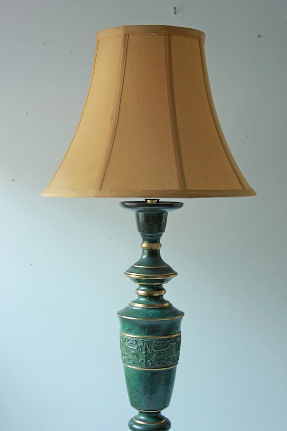 Vintage Chinese Bronze Metal Table Lamp Asian Oriental Hollywood Regency