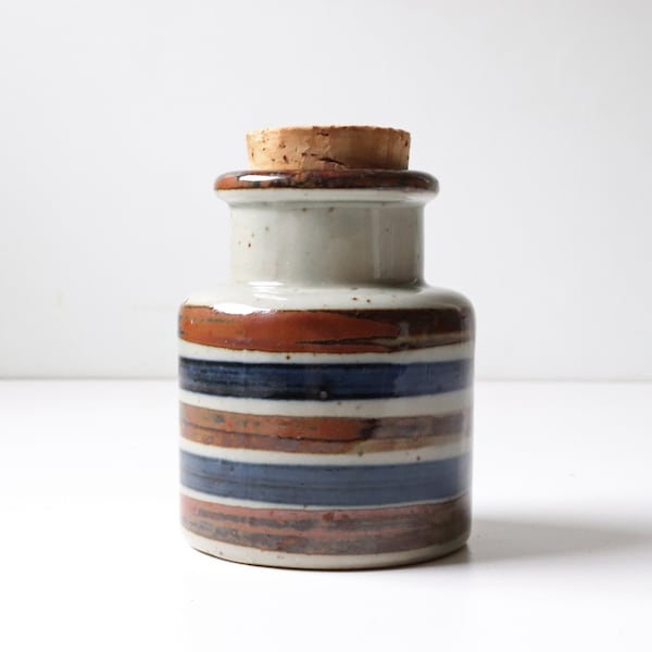 Small Ceramic Striped Brown Lidded Storage Jar; Vintage Japan Salt Spice Cellar; Jars Containers Kitchen Dining -[B4]