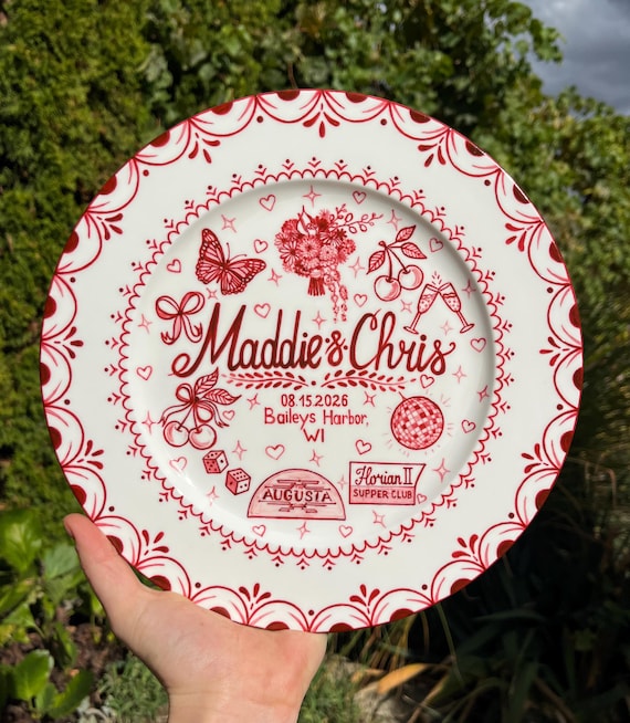 Hand Drawn Wedding Plate, Personalized Names & Date, Custom Porcelain Gift for Newlyweds