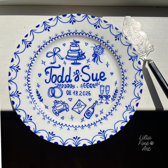 Hand Drawn Wedding Plate, Personalized Couple Names & Wedding Date, Custom Porcelain Keepsake, Unique Gift for Newlyweds