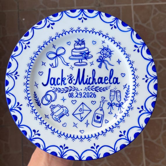 Hand Drawn Wedding Plate, Personalized Names & Date, Custom Porcelain Gift for Newlyweds