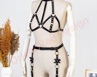 Completo bondage interamente in pelle, imbracatura in pelle integrale per donna, reggiseno a gabbia in pelle e imbracatura per cosce, set reggiseno aperto e imbracatura in pelle