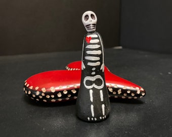 Day of the Dead* Dia de los Muertos* Miniature Skeleton Doll Figurine