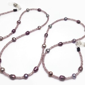 Eyeglasses Chain, Beaded Glasses Holder, Sunglasses Lanyard, Reading Glasses Leash, Mothers Day, Gift for Her, Freshwater Pearls