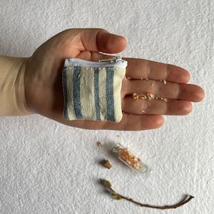 Lilliput, un pequeño estuche con cremallera bordada en índigo orgánico, estuche para tarjetas SD, monedero, minimonedero con cremallera, minimalista, estuche para guardar auriculares