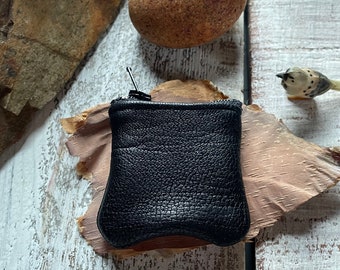 The Lilliput a dinky zip case Collector black leather change purse mini zipper coin pouch minimalist ring keeper fund purse EDC amulet