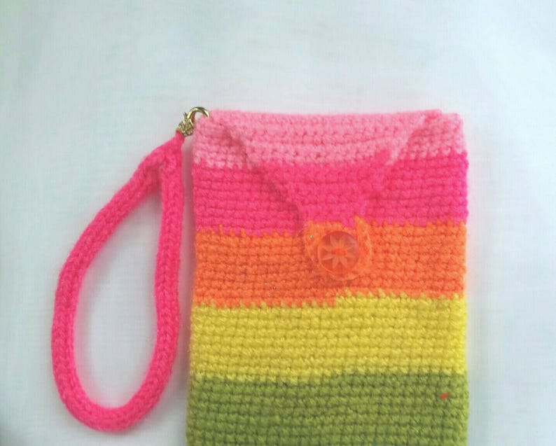 Crocheted Rainbow Cellular Pouch image 3