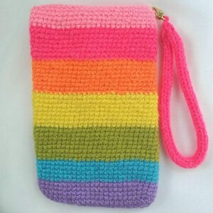 Crocheted Rainbow Cellular Pouch image 2