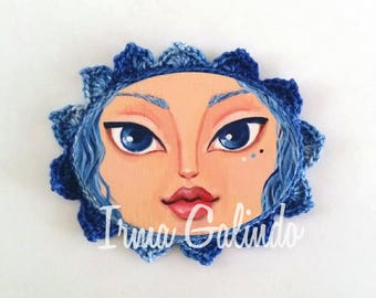 Miniature Painting Girl with Crocheted Frame color Dark Blue