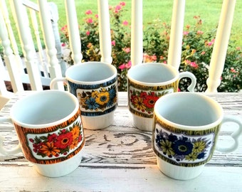Vintage Mid Century Flower Mugs, Good Coffee Deserves A Pretty Mug, Vintage Japan