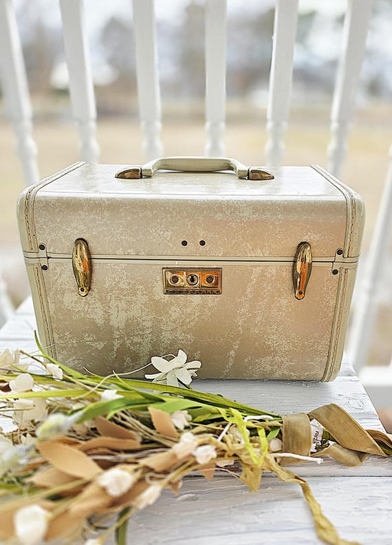 Vintage Samsonite Streamlite Train Case: Blonde T… - image 5