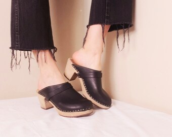 boho clogs