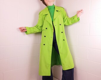 trenchcoat green