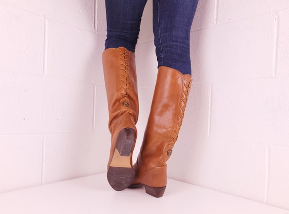 Vintage 80s Bandolino Leather Lace up 