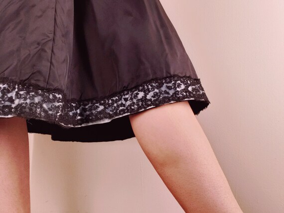 Vintage Lace 50s Full Skirt Poodle Slip Pin Up Sma