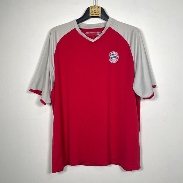 Bayern Munich Football Shirt Official Team Product Training Red Gray Trikot Maillot Shirt Football Size XL Vintage Original