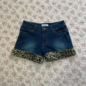 Japanese brand leopard print fluffy women&#39;s denim shorts