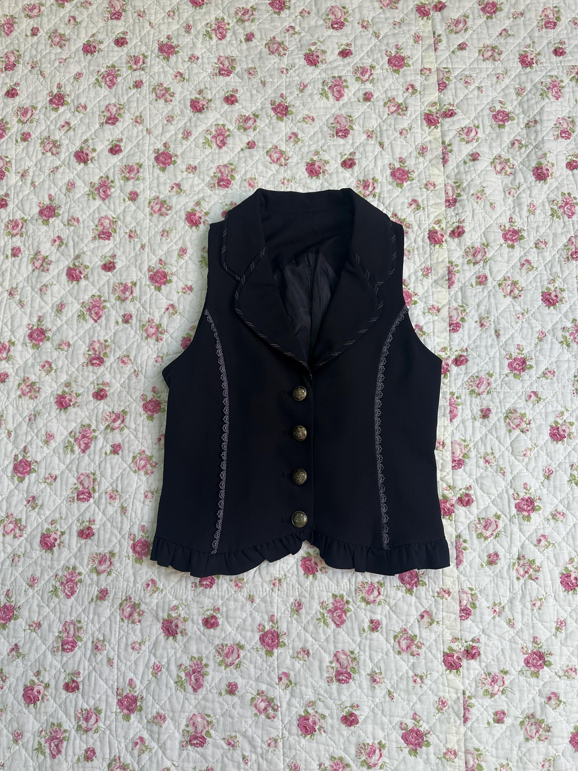 Ameri（アメリ）の「LACE WORKPOCKET VEST（ベスト）」 - WEAR