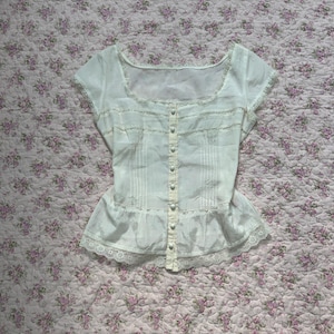 Japanese brand  cream  women&#39;s blouse  top