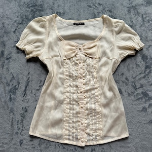 Japanese brand cream women&#39;s blouse