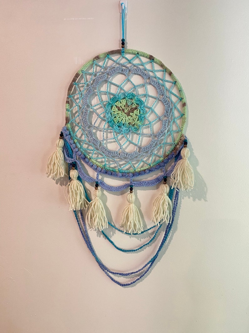 Tender Dream Catcher boho crochet wall hanging, crochet dreamcatcher image 7