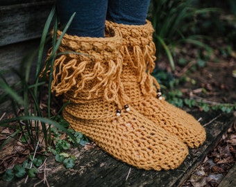 Custom Crochet boho boots - crochet mukluk boots, crochet shoes, hippy boots, crochet slippers, crochet socks,
