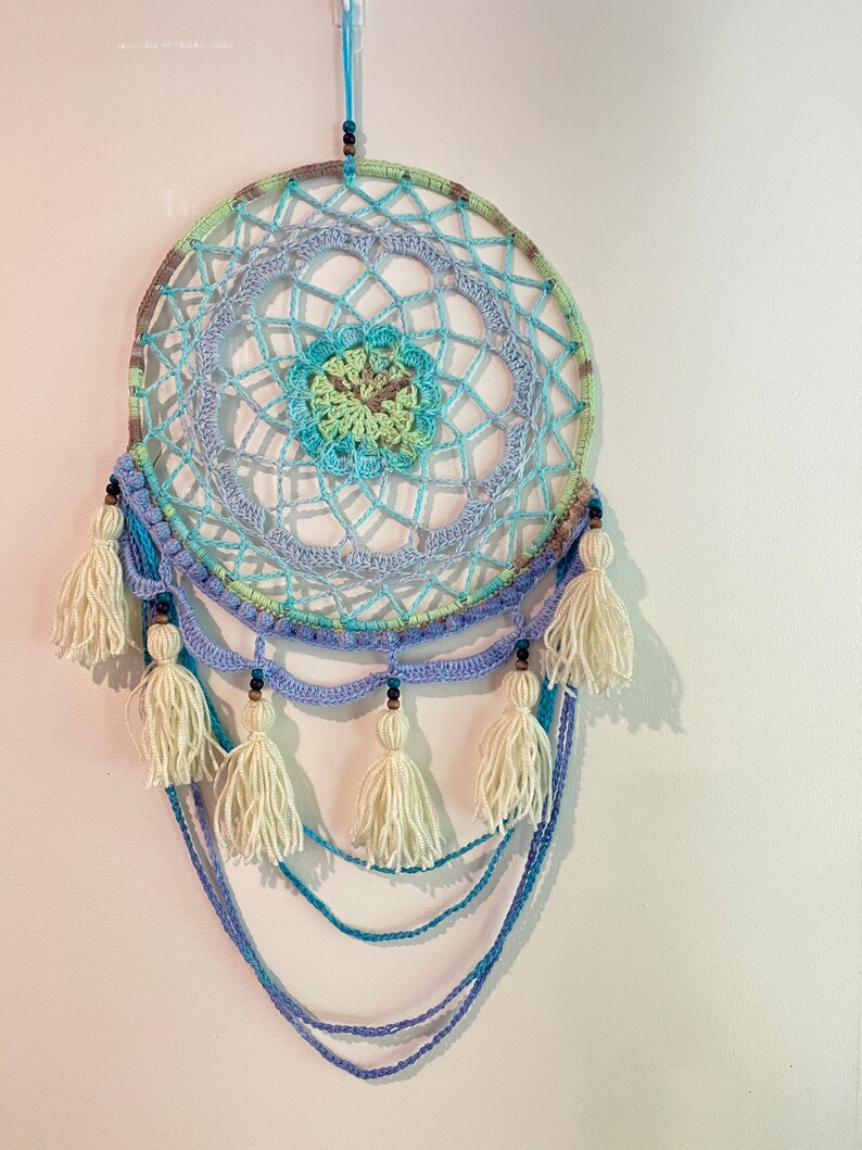 Tender Dream Catcher boho crochet wall hanging, crochet dreamcatcher image 4