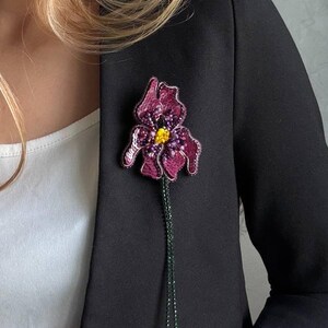 Beaded Iris Flower Brooch, Burgundy Embroidery Pin, Botanical Jewelry Gift, Floral Brooch for Women, Wife Gift, 5th Anniversary