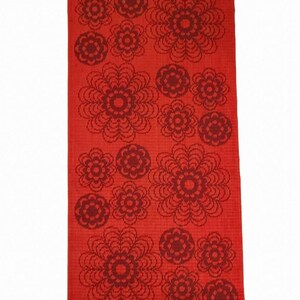 Vintage red rug floral design flowers 70s Mid-Century