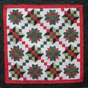 DIY Christmas Quilt Patterns PDF Quilt Pattern Irish Chain and Applique Shamrocks Throw Size Winter Quilt Patterns, quilter gift