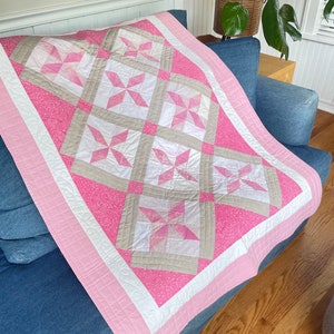 PDF Baby Quilt Pattern, Star Puzzle Block, Size 38&quot; x 52&quot; Crib Size, Designed by Donna Westerkamp