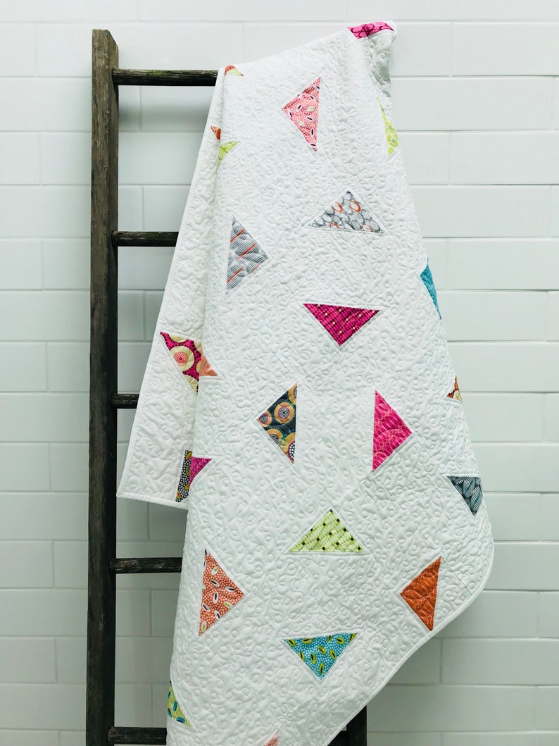 DIY Digital Download Gift, PDF Simple Triangle Baby Quilt, size 48 inch square, Modern baby room design image 5