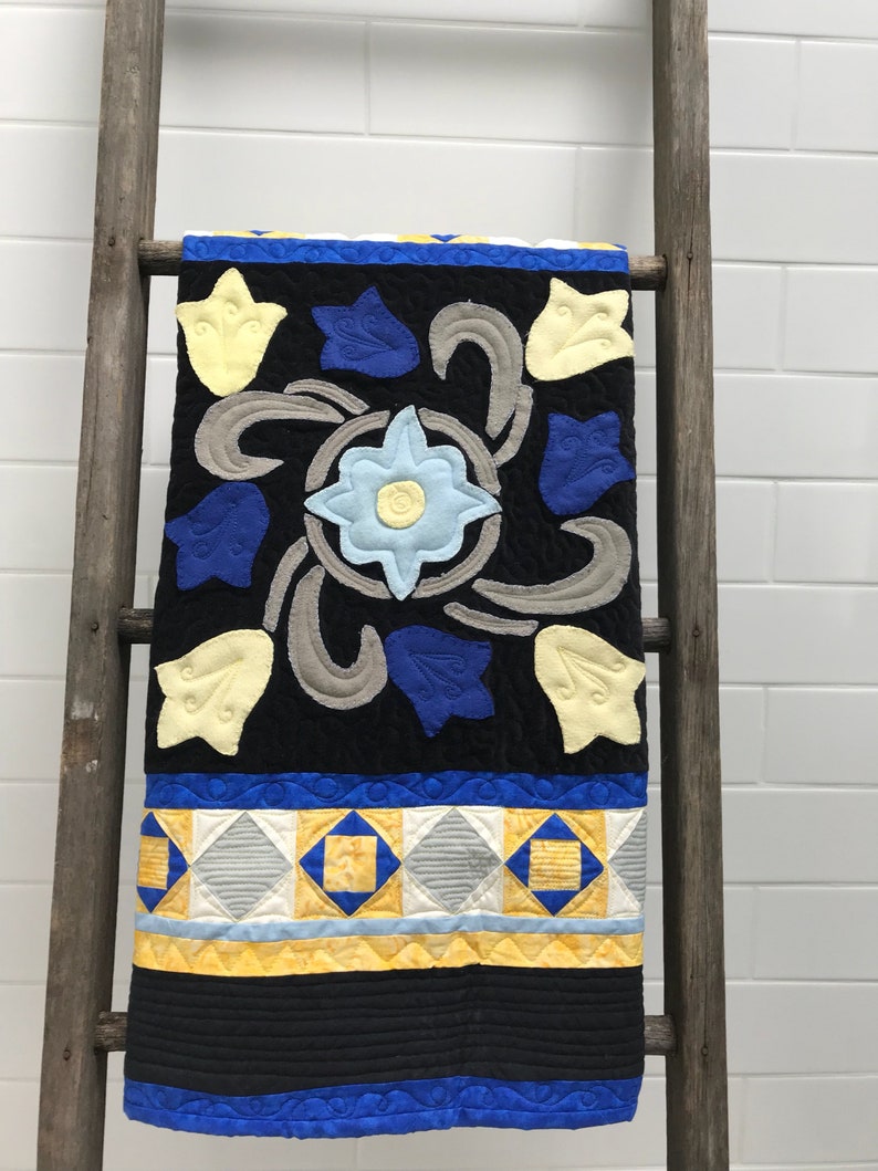 PDF Pattern Ready to Print Quilt Square Wool Applique Pattern Tulips Quilt Applique Pattern Cotton Applique Pattern