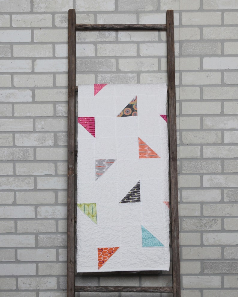 DIY Digital Download Gift, PDF Simple Triangle Baby Quilt, size 48 inch square, Modern baby room design image 3