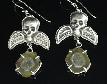 Winged Skulls with Mini Geodes earrings in Sterling Silver, memento mori, mourning jewelry, skull earrings