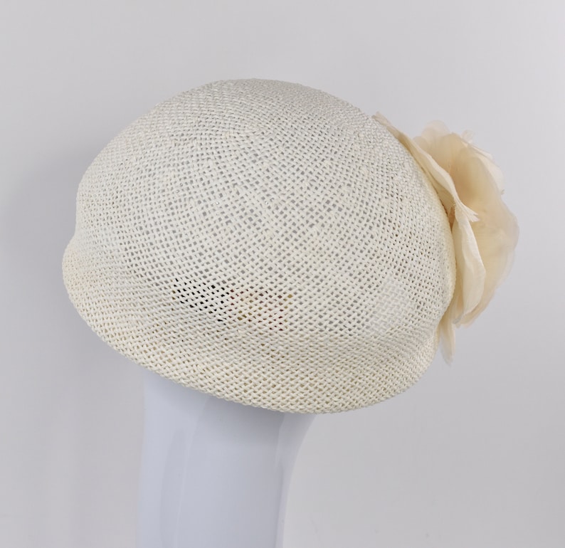 size largeSpring beret Ivory straw blocked beret with large silk flower
