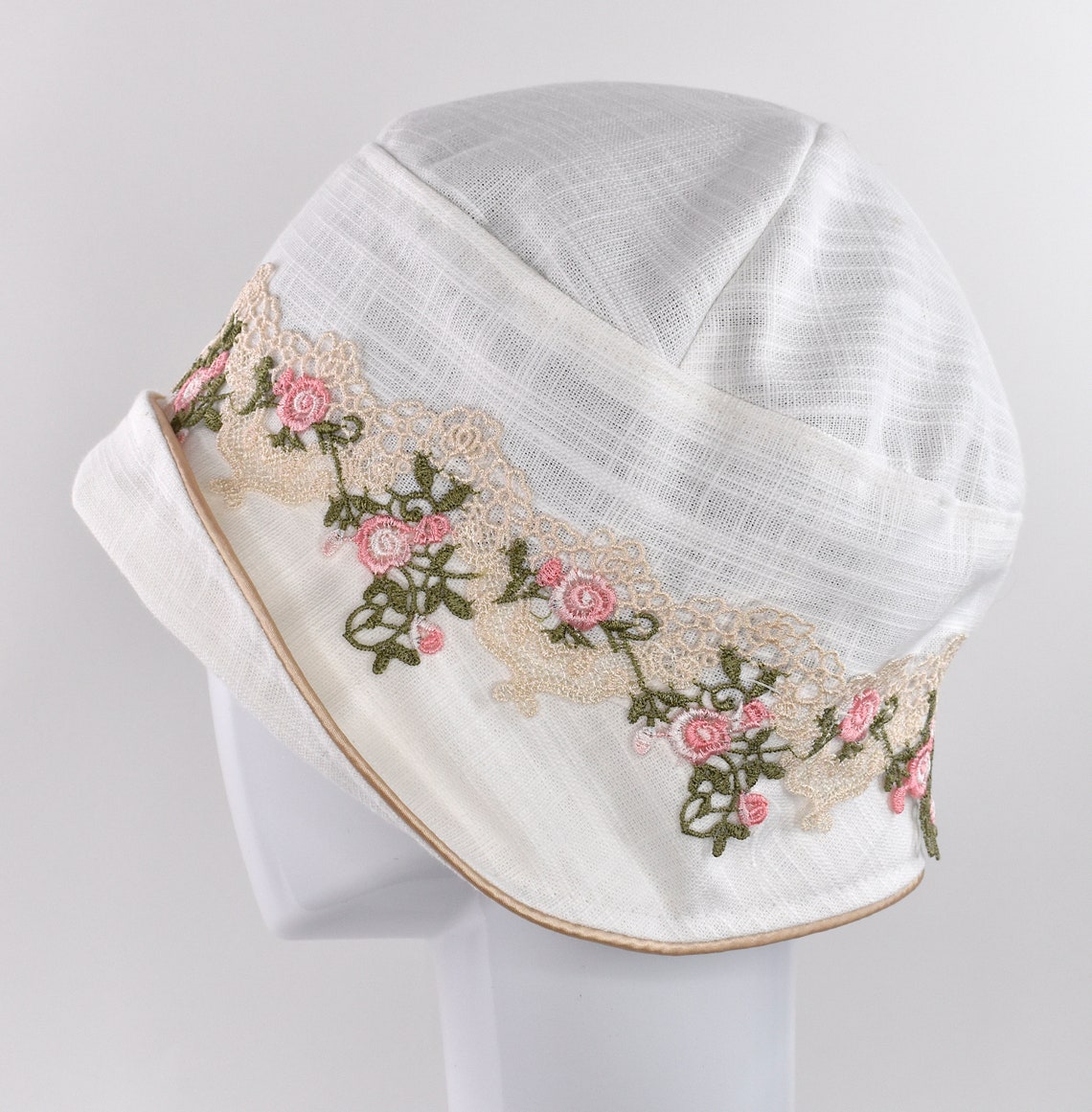 Picture of Vintage Aesthetic | Flappers, friends, and fabulous fashion | Facebook