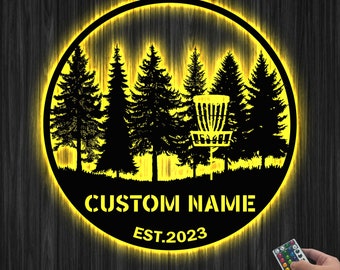 Arte de pared de metal con luz LED personalizada para jugador de disc golf, letrero con nombre personalizado para decoración del hogar, disc golf para decoración y regalo del hogar, disc golf