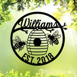 Custom Family Name Sign with Honey Bees,Personalized Beehive Metal Sign,Bee Farm Sign,Bee Farm Sign, Bee Keeper Gift,Gardener Gift,Bee Decor
