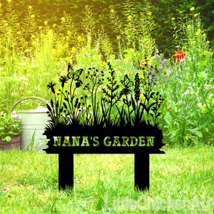 Custom  Butterfly and Flower Garden Decor, Personalized Metal Garden Sign, Memorial Garden Marker Gift, Flower Garden Sign,Mother&#39;s Day Gift