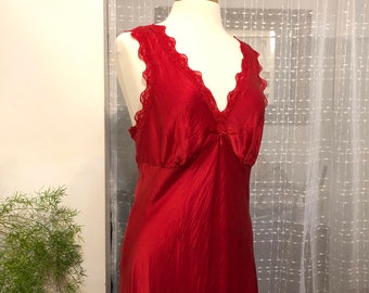 red night gown dresses