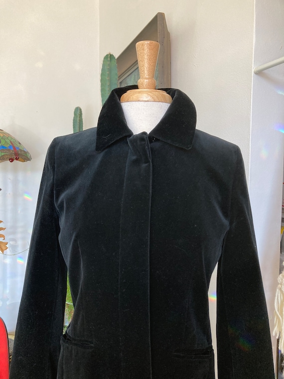 Black Velvet Coat/ Opera Coat/ Size 10 P/ Duster C